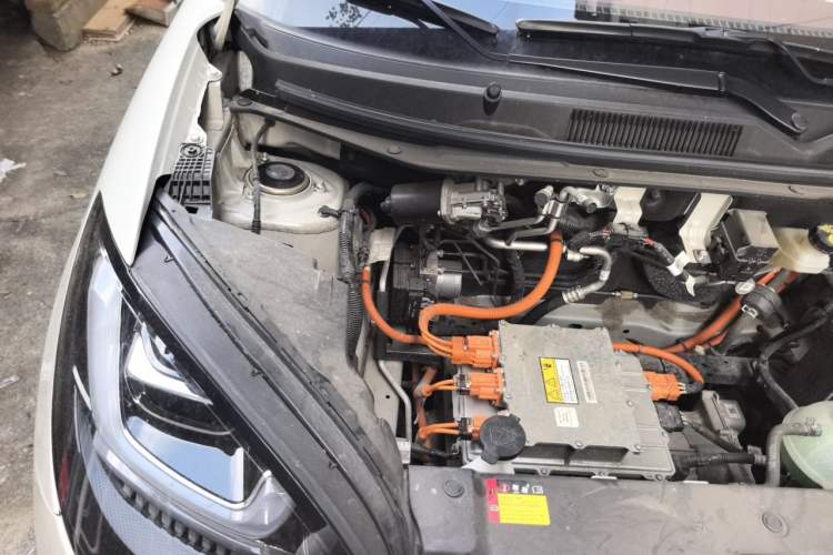 Used Wuling Bingo 2024 333 km Enjoyment Version Engine Bay Right