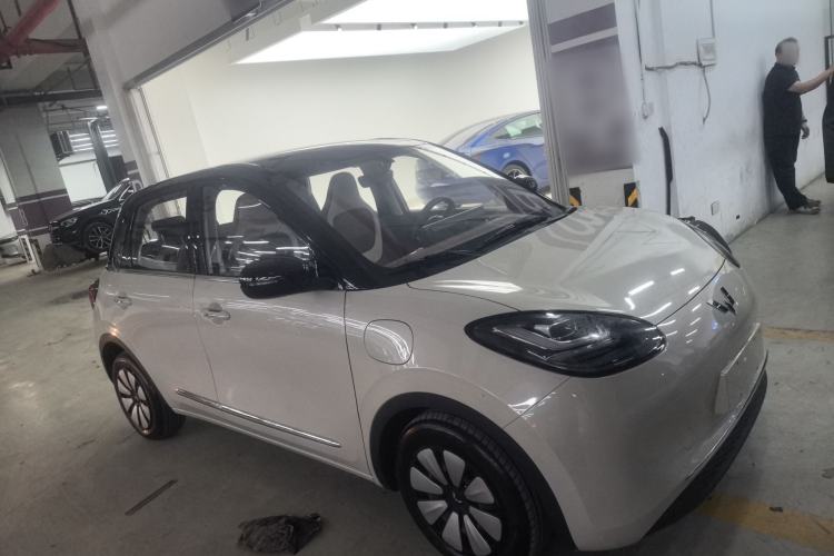 Used Wuling Bingo 2024 333 km Enjoyment Version Exterior 2