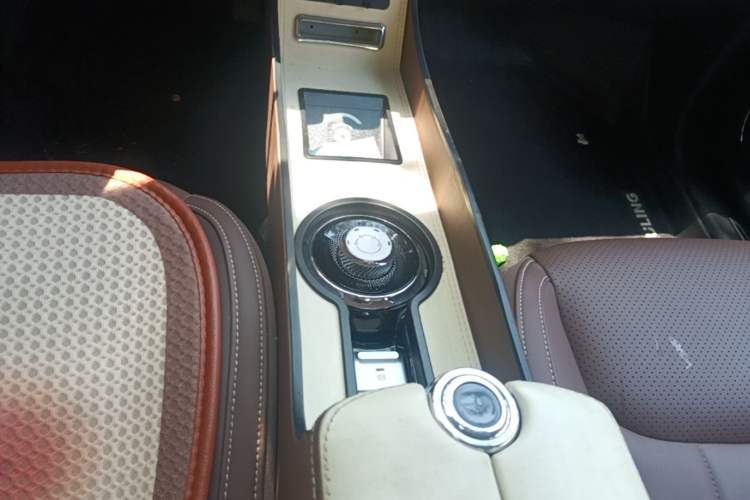 Used Wuling Bingo 2024 333 km Enjoyment Version Gear Lever