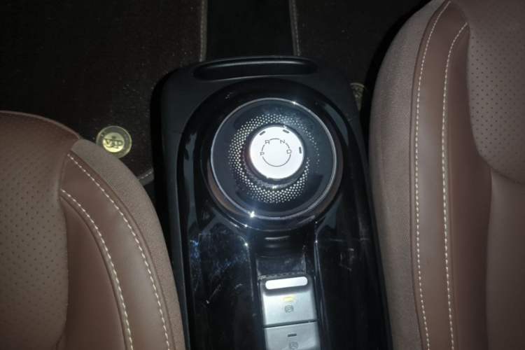 Used Wuling Bingo 2024 333 km Enjoyment Version Gear Lever