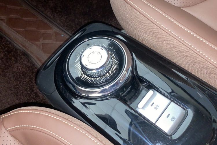 Used Wuling Bingo 2024 333 km Enjoyment Version Gear Lever