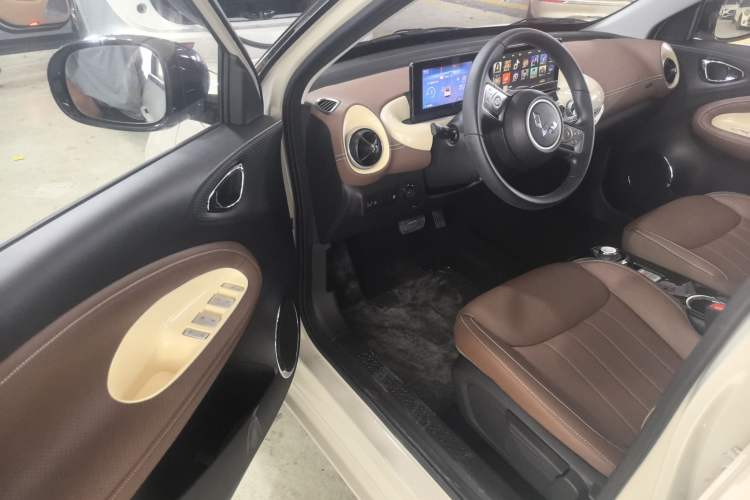 Used Wuling Bingo 2024 333 km Enjoyment Version Interior 2