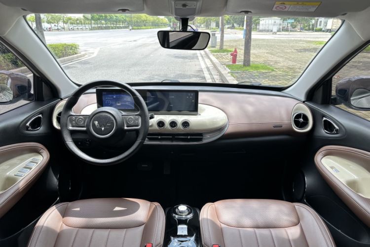 Used Wuling Bingo 2024 333 km Enjoyment Version Interior 2