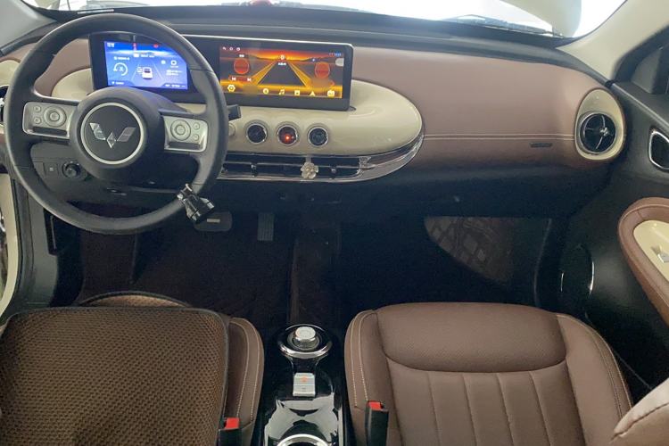 Used Wuling Bingo 2024 333 km Enjoyment Version Interior 3