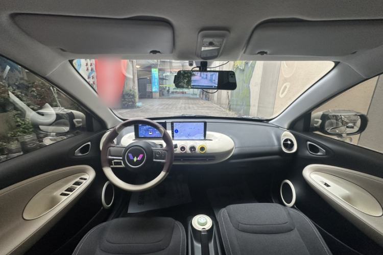 Used Wuling Bingo 2024 203km Light Edition Interior 4
