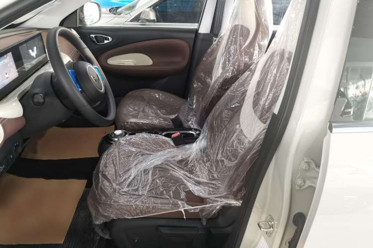 Used Wuling Bingo 2024 333 km Enjoyment Version Interior 4
