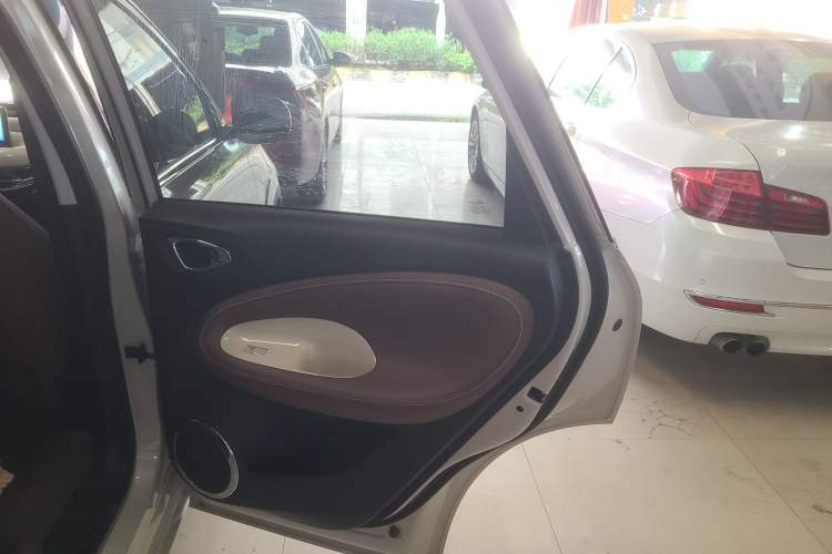 Used Wuling Bingo 2024 333 km Enjoyment Version Interior 6