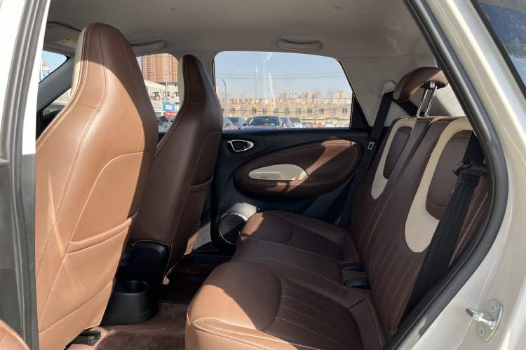 Used Wuling Bingo 2024 333 km Enjoyment Version Interior 8