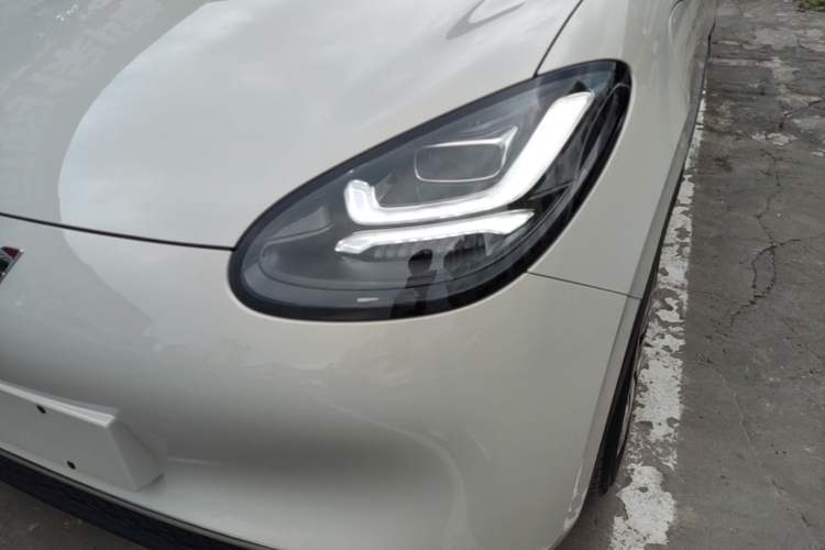Used Wuling Bingo 2024 333 km Enjoyment Version Left Front Headlight