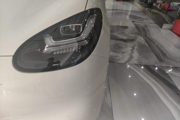 Used Wuling Bingo 2024 333 km Enjoyment Version Left Front Headlight