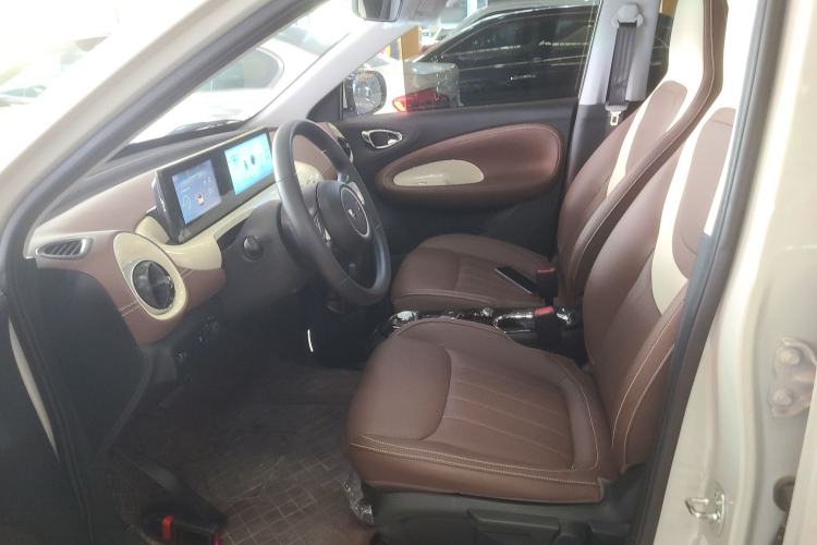 Used Wuling Bingo 2024 333 km Enjoyment Version Left Front Seat
