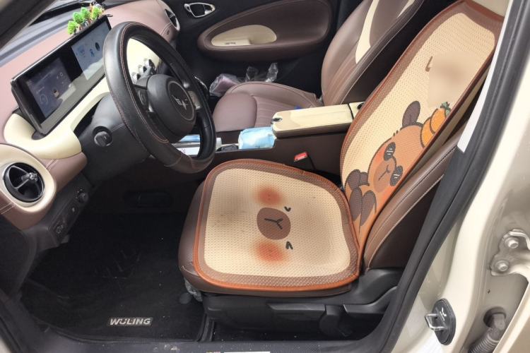 Used Wuling Bingo 2024 333 km Enjoyment Version Left Front Seat