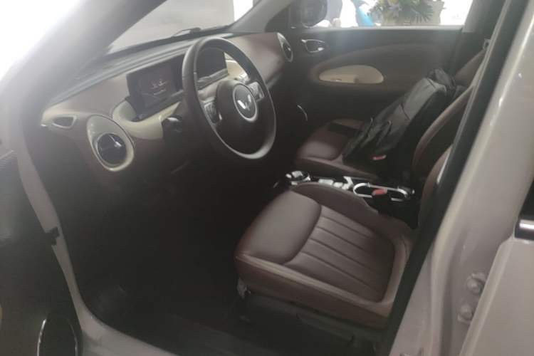 Used Wuling Bingo 2024 333 km Enjoyment Version Left Front Seat