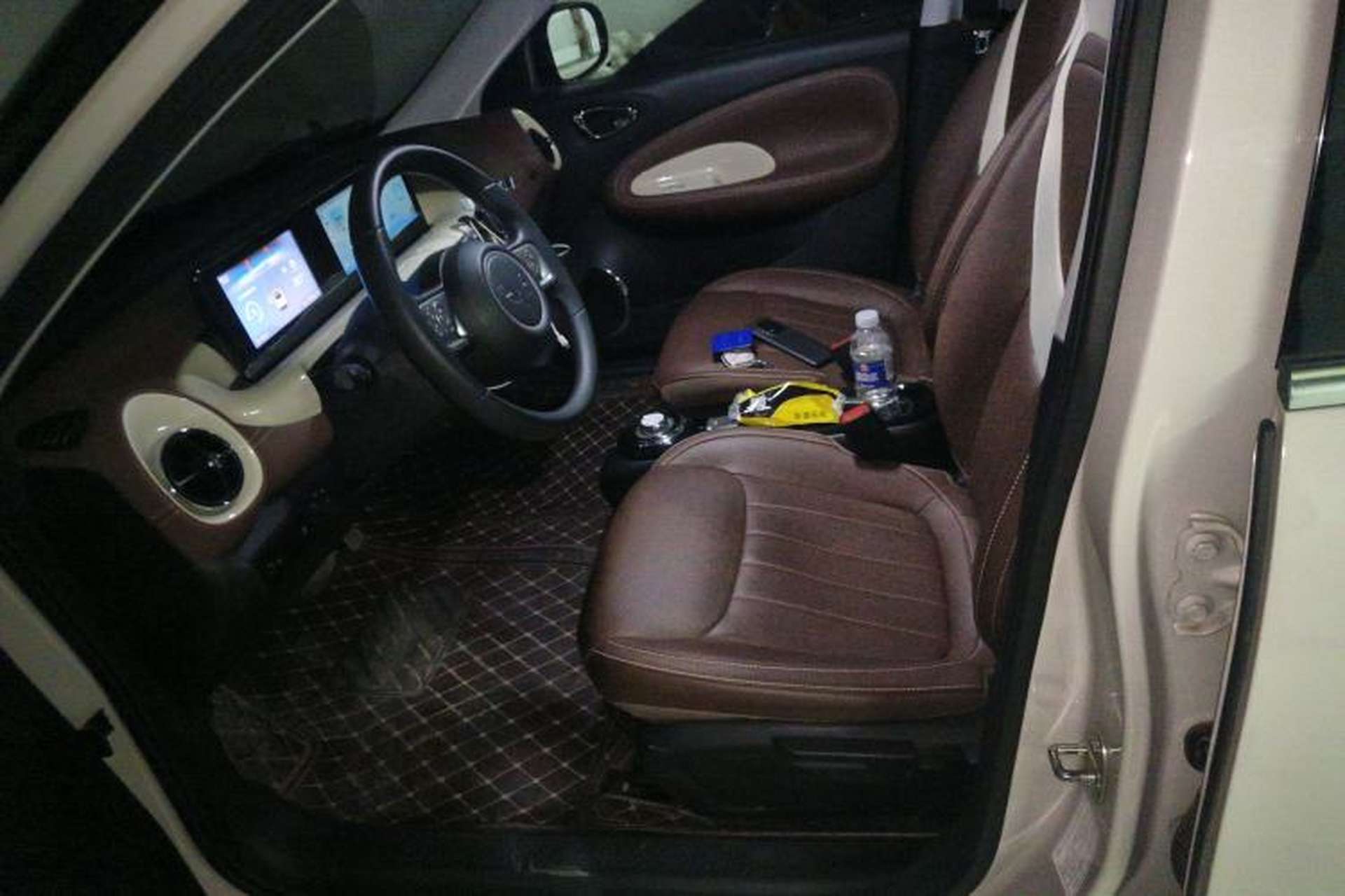 Used Wuling Bingo 2024 333 km Enjoyment Version Left Front Seat