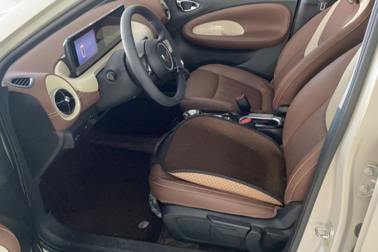 Used Wuling Bingo 2024 333 km Enjoyment Version Left Front Seat