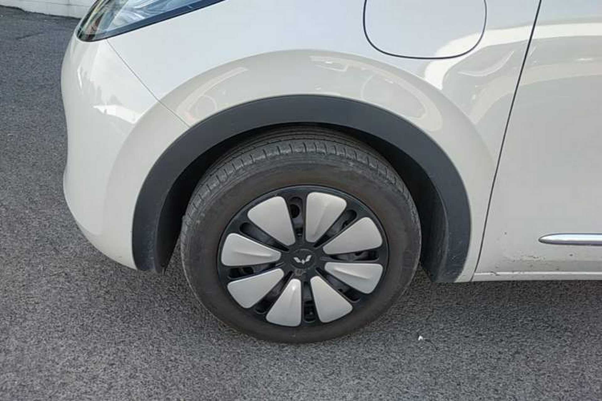 Used Wuling Bingo 2024 333 km Enjoyment Version Left Front Wheel Hub