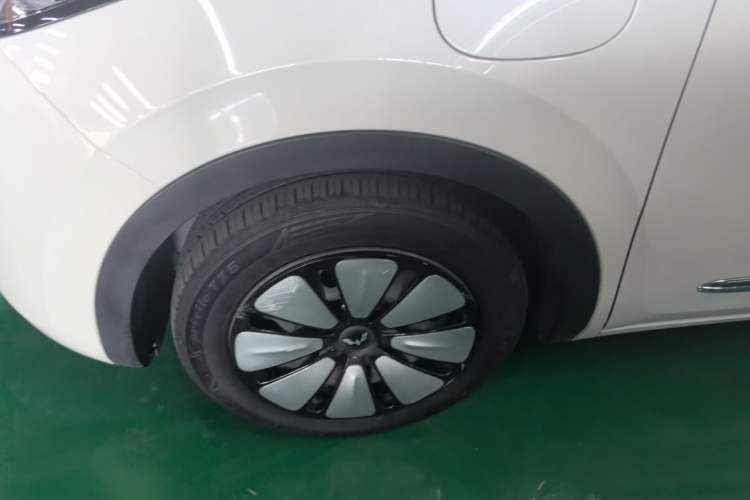 Used Wuling Bingo 2024 333 km Enjoyment Version Left Front Wheel Hub