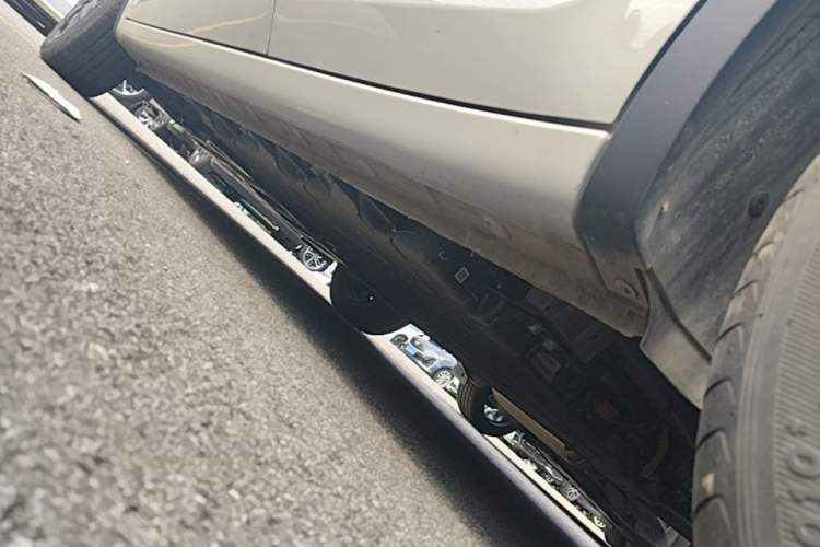 Used Wuling Bingo 2024 333 km Enjoyment Version Left Side Sill