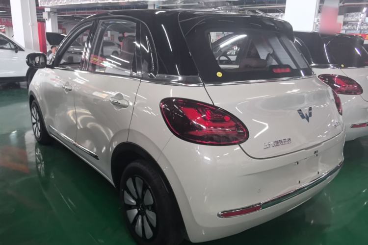 Used Wuling Bingo 2024 333 km Enjoyment Version Rear Left 45 Deg