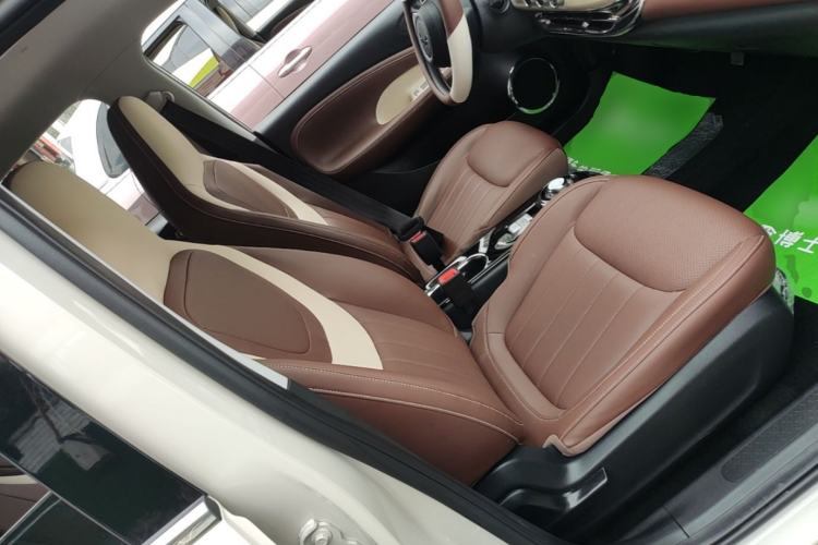 Used Wuling Bingo 2024 333 km Enjoyment Version Right Front Seat