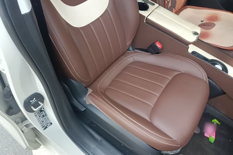 Used Wuling Bingo 2024 333 km Enjoyment Version Right Front Seat