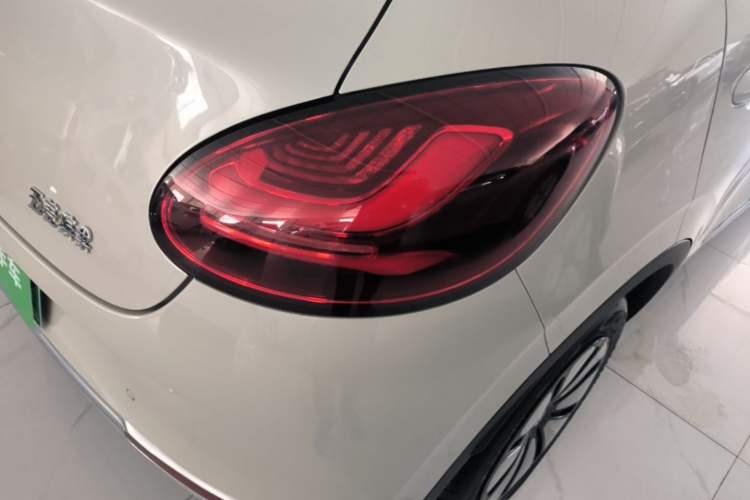 Used Wuling Bingo 2024 333 km Enjoyment Version Right Rear Taillight