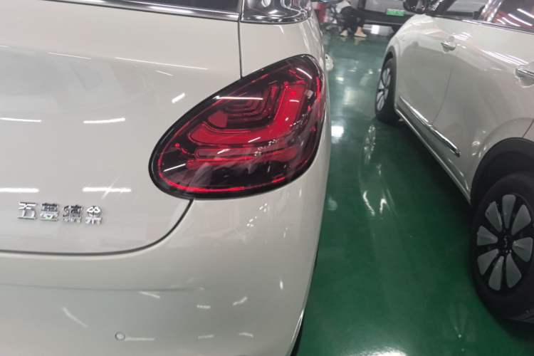 Used Wuling Bingo 2024 333 km Enjoyment Version Right Rear Taillight