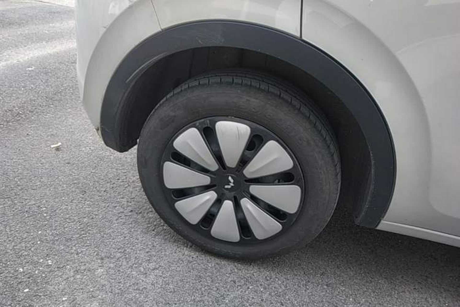 Used Wuling Bingo 2024 333 km Enjoyment Version Right Rear Wheel Hub