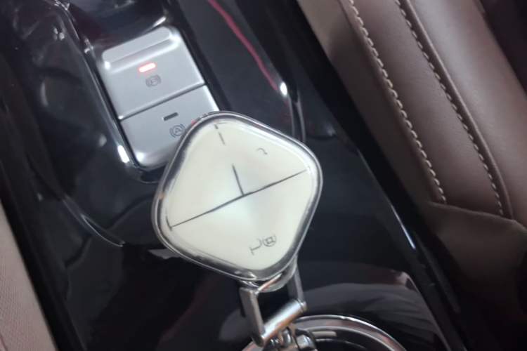 Used Wuling Bingo 2024 333 km Enjoyment Version Vehicle Key