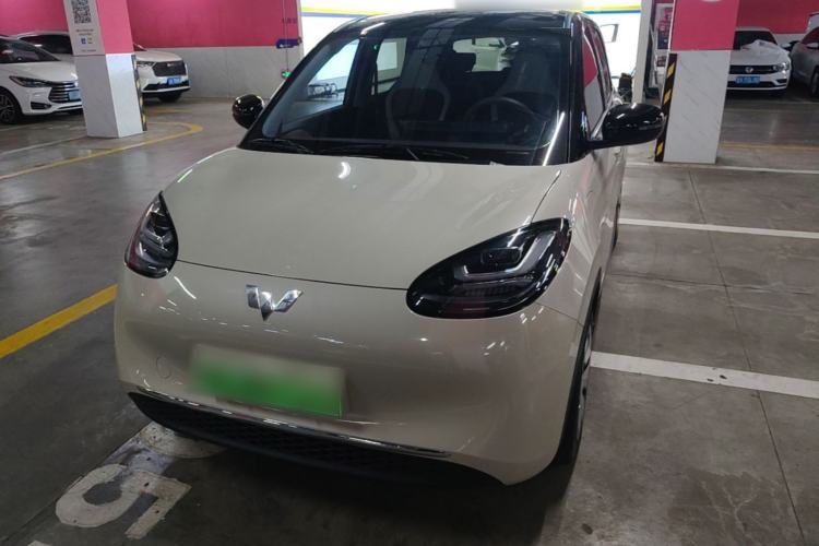 Used Wuling Bingo 2024 333 km Enjoyment Version Guazi used car, China used car export, Used car for sale, Used Wuling cars, Cheapest cars for sale, Electric vehicle, New energy car