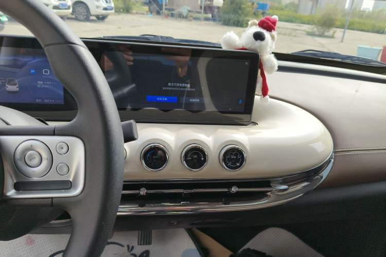 Used Wuling Bingo 2024 333 km Enjoyment Version Audio And AC Panel