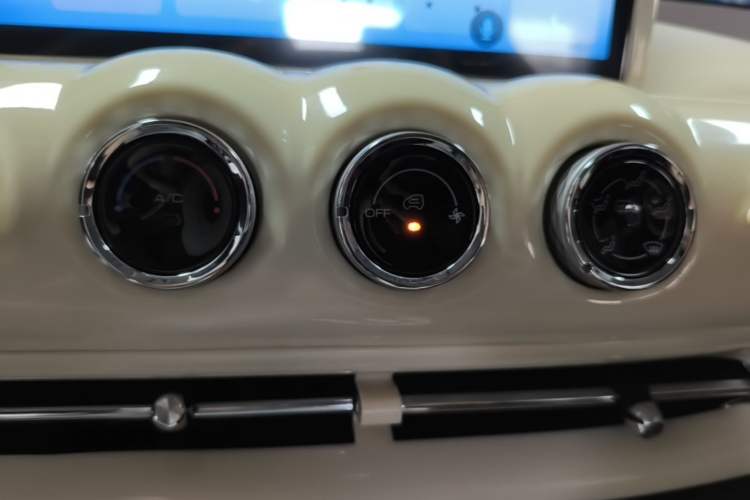 Used Wuling Bingo 2024 333 km Enjoyment Version Audio And AC Panel
