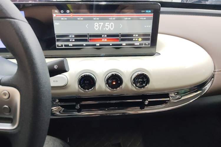Used Wuling Bingo 2024 333 km Enjoyment Version Audio And AC Panel