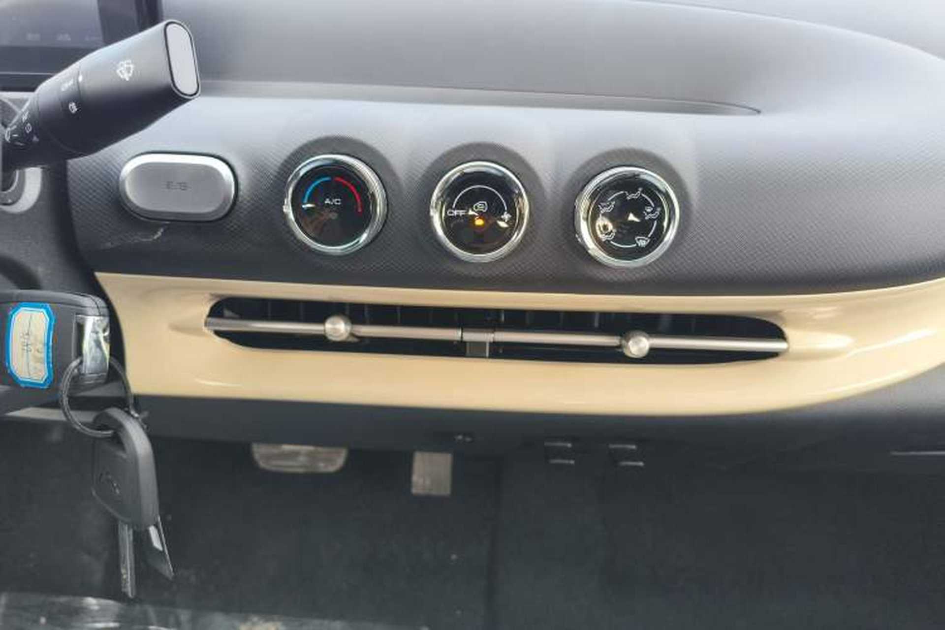 Used Wuling Bingo 2024 203km Light Edition Audio And AC Panel
