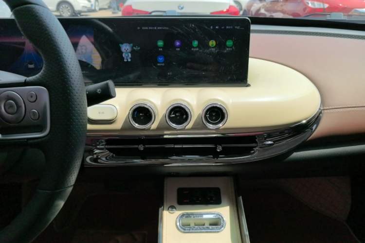 Used Wuling Bingo 2024 333 km Lingxi Connected Version Audio And AC Panel