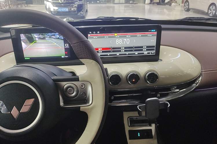 Used Wuling Bingo 2024 333 km Enjoyment Version Audio And AC Panel