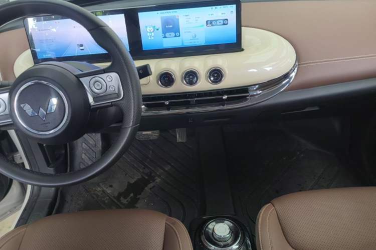 Used Wuling Bingo 2024 333 km Lingxi Connected Version Audio And AC Panel