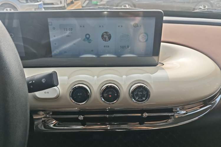 Used Wuling Bingo 2024 333 km Enjoyment Version Audio And AC Panel