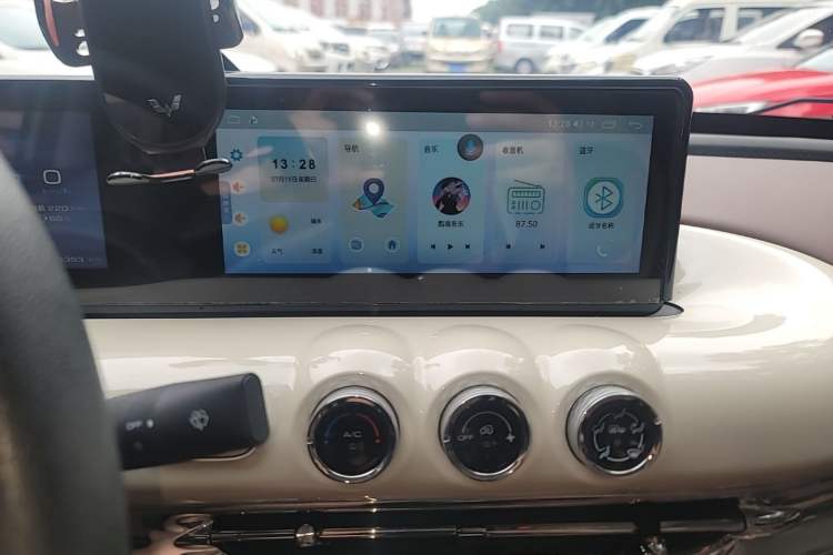 Used Wuling Bingo 2024 333 km Enjoyment Version Audio And AC Panel