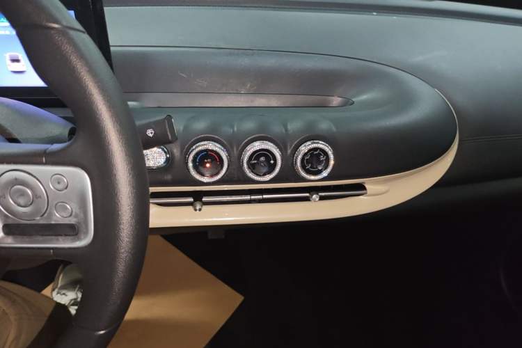 Used Wuling Bingo 2024 203km Light Edition Audio And AC Panel