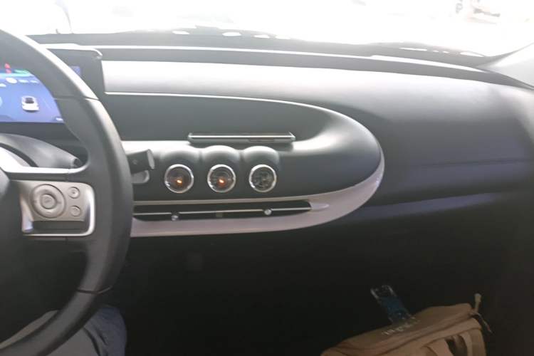 Used Wuling Bingo 2024 203km Light Edition Audio And AC Panel