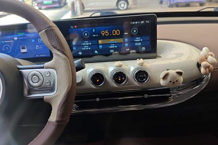 Used Wuling Bingo 2024 333 km Enjoyment Version Audio And AC Panel