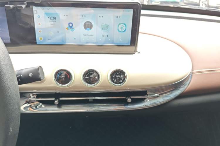 Used Wuling Bingo 2024 333 km Enjoyment Version Audio And AC Panel
