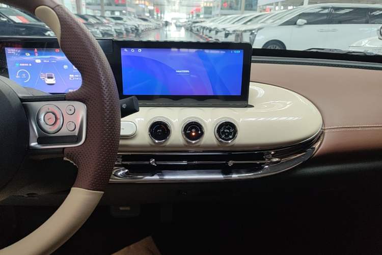Used Wuling Bingo 2024 333 km Enjoyment Version Audio And AC Panel