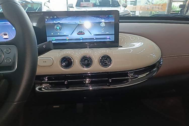 Used Wuling Bingo 2024 333 km Enjoyment Version Audio And AC Panel