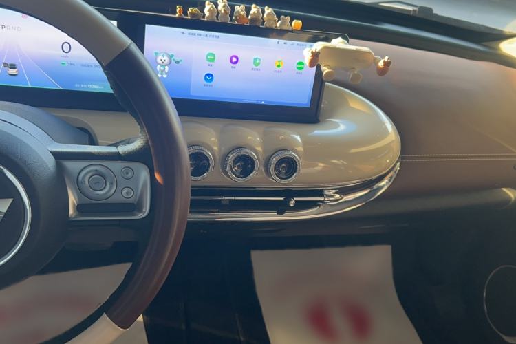 Used Wuling Bingo 2024 333 km Lingxi Connected Version Audio And AC Panel