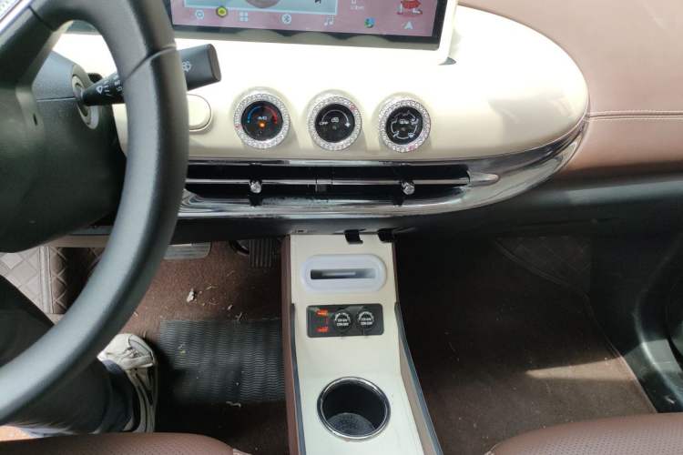 Used Wuling Bingo 2024 333 km Enjoyment Version Audio And AC Panel