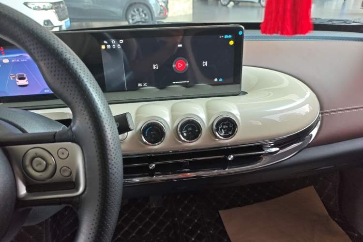 Used Wuling Bingo 2024 333 km Enjoyment Version Audio And AC Panel