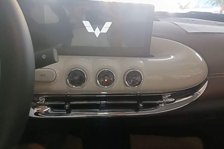 Used Wuling Bingo 2024 333 km Enjoyment Version Audio And AC Panel