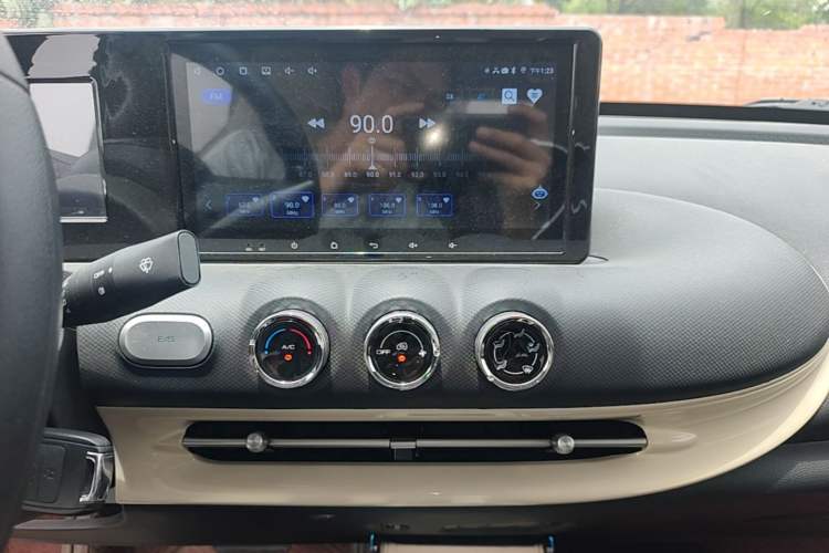 Used Wuling Bingo 2024 203km Light Edition Audio And AC Panel